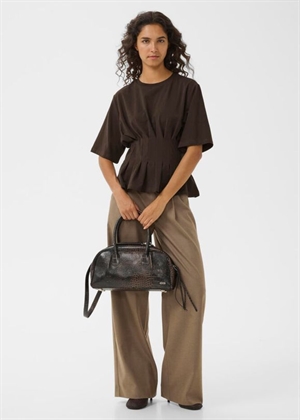 Inez tee Molé Gestuz 